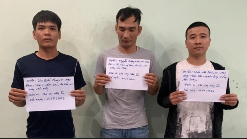 3 đối tượng cho vay nặng lãi mới bị Công an Bình Dương bắt vào tháng 7/2023 (ảnh: CA).