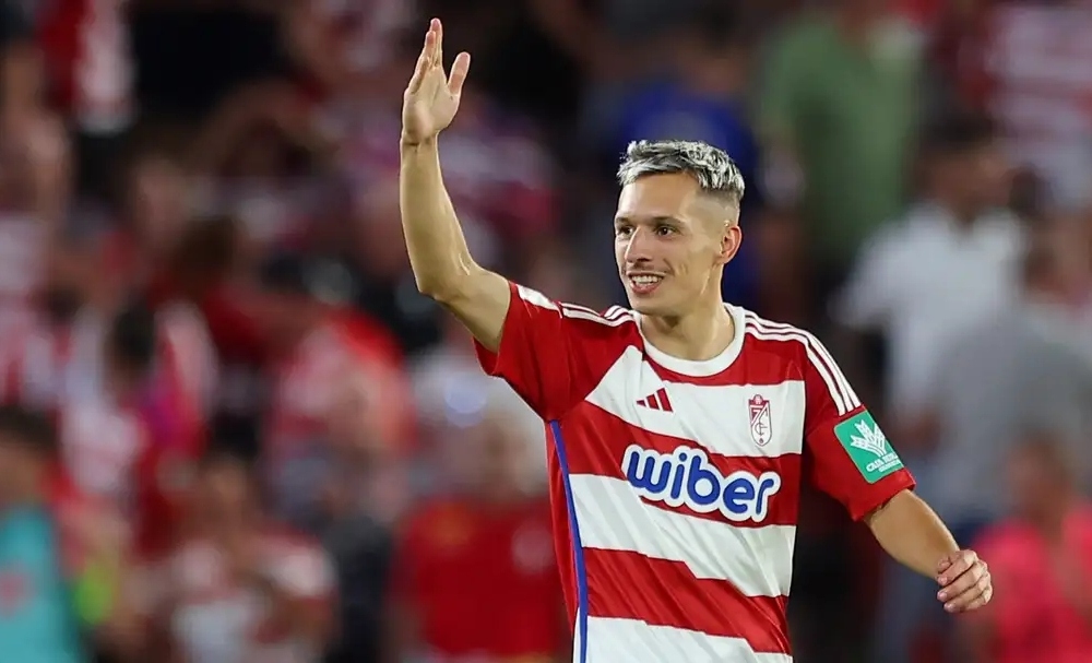 4. Bryan Zaragoza | Granada | 5 bàn thắng (Ảnh: Getty).