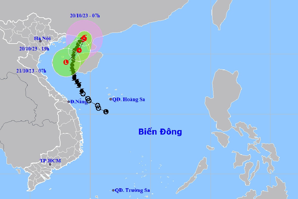 Vị trí và dự báo đường đi của bão số 5. Nguồn: NCHMF