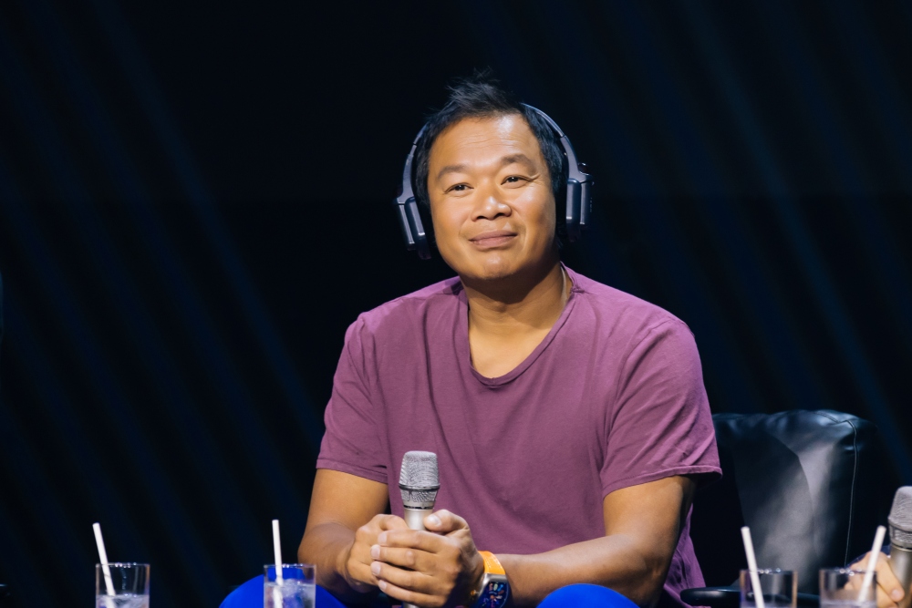 Họa sĩ Hom Nguyen