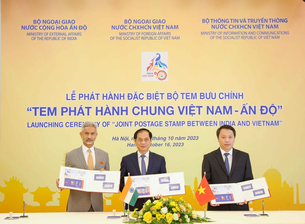 Lễ phát hành bộ tem chung Việt Nam-Ấn Độ kỷ niệm 50 năm thiết lập quan hệ ngoại giao giữa hai nước (1972-2022)