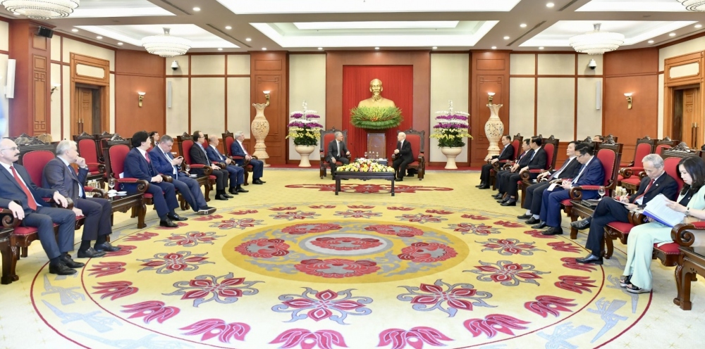 Chủ tịch V. Volodin khẳng định Liên bang Nga luôn coi Việt Nam là đối tác ưu tiên, quan trọng trong chính sách đối ngoại của mình tại khu vực châu Á - Thái Bình Dương.  
