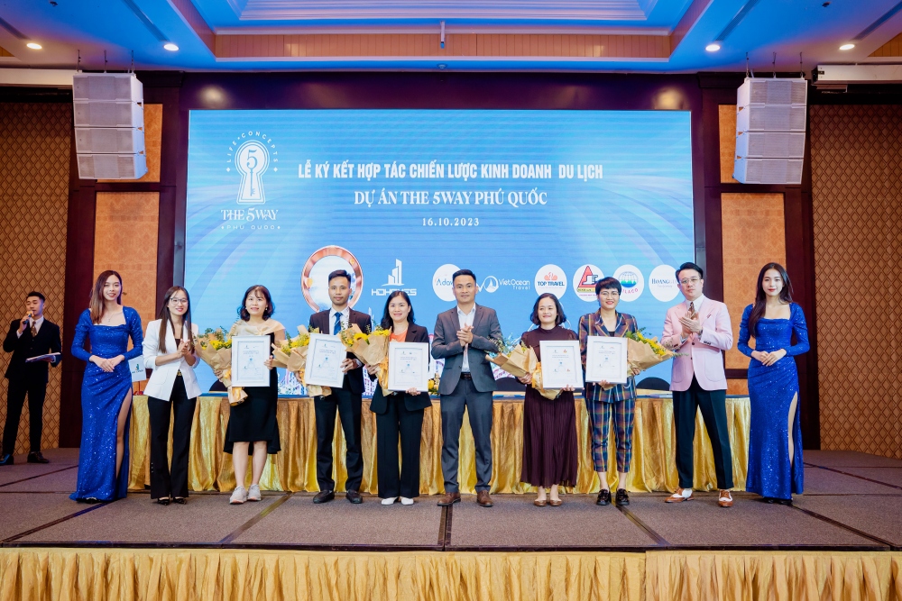 Công ty Adavigo ký kết hợp tác với dự án The 5Way Phú Quốc
