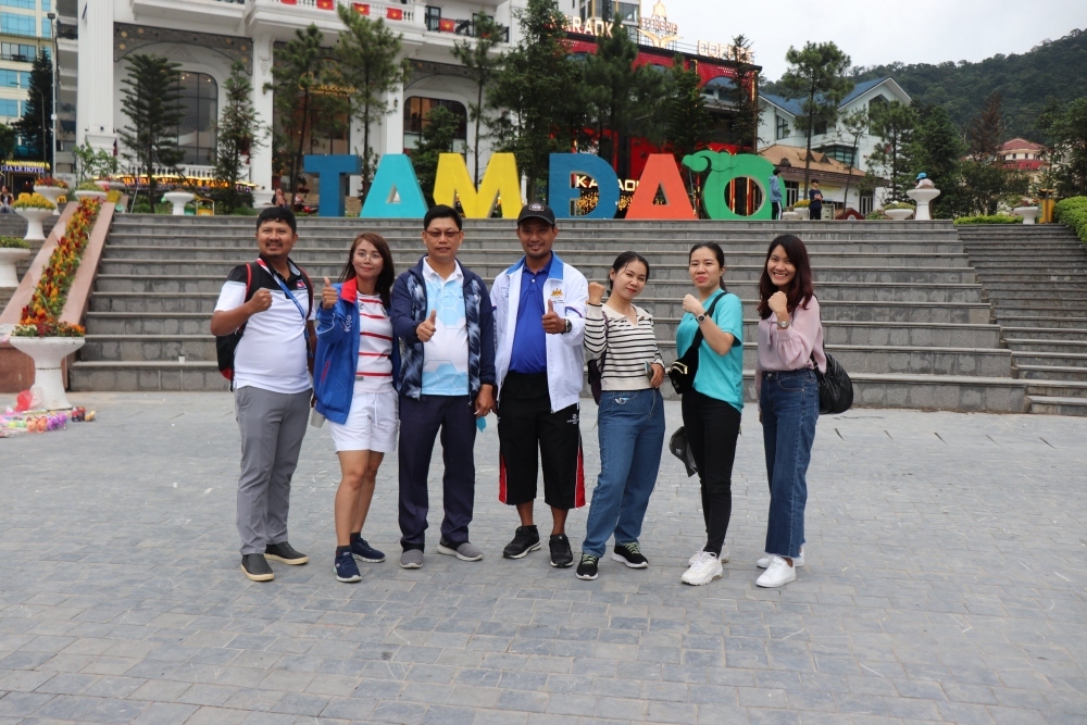 Khách du lịch check-in tại Tam Đảo. Nguồn: Trung tâm Thông tin Xúc tiến du lịch Vĩnh Phúc