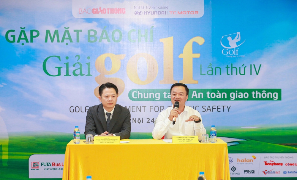 BTC chia sẻ thông tin tại họp báo Giải golf Chung tay vì an toàn giao thông lần thứ 4 năm 2023. (Ảnh: BTC)