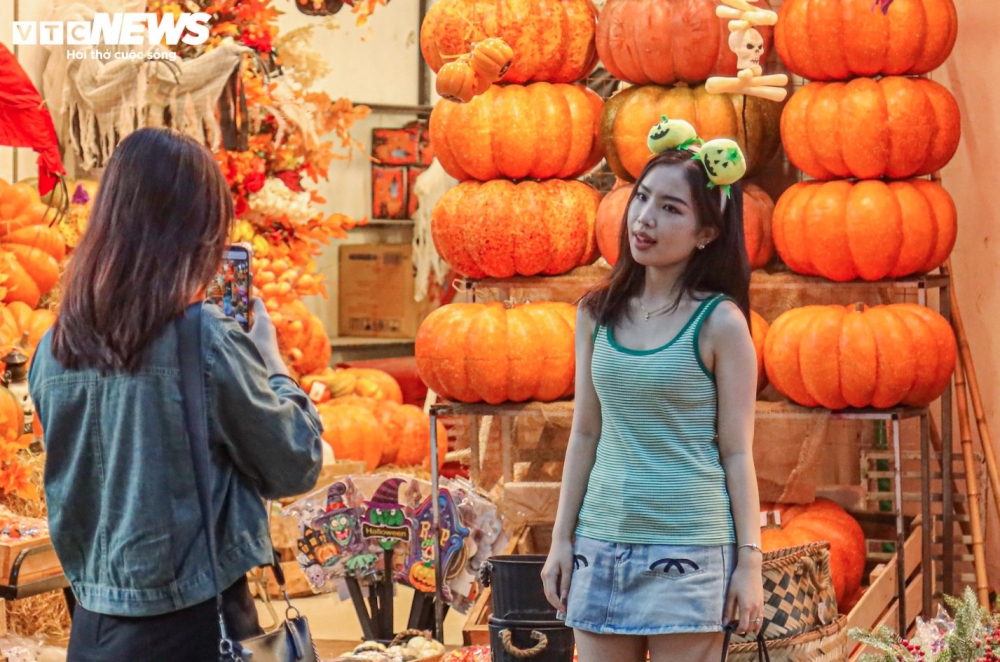 Young people are able to purchase decorative items and snap fun photos each Halloween.