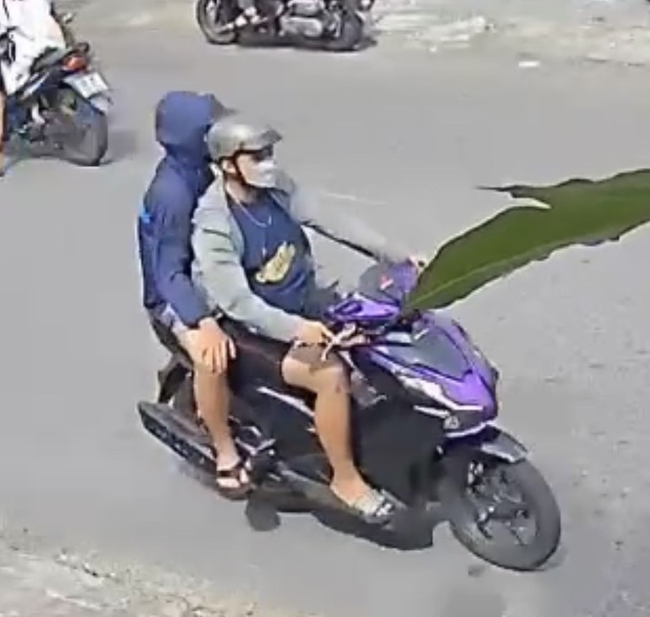 Hình ảnh nhận diện của các đối tượng đi cướp điện thoại trên phố