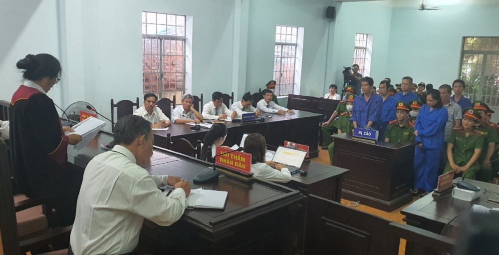 Hội đồng xét xử tuyên án (Ảnh: C.T)