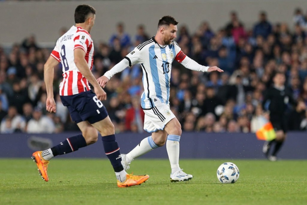 Messi nhanh chóng trở thành trung tâm trong lối chơi của ĐT Argentina.