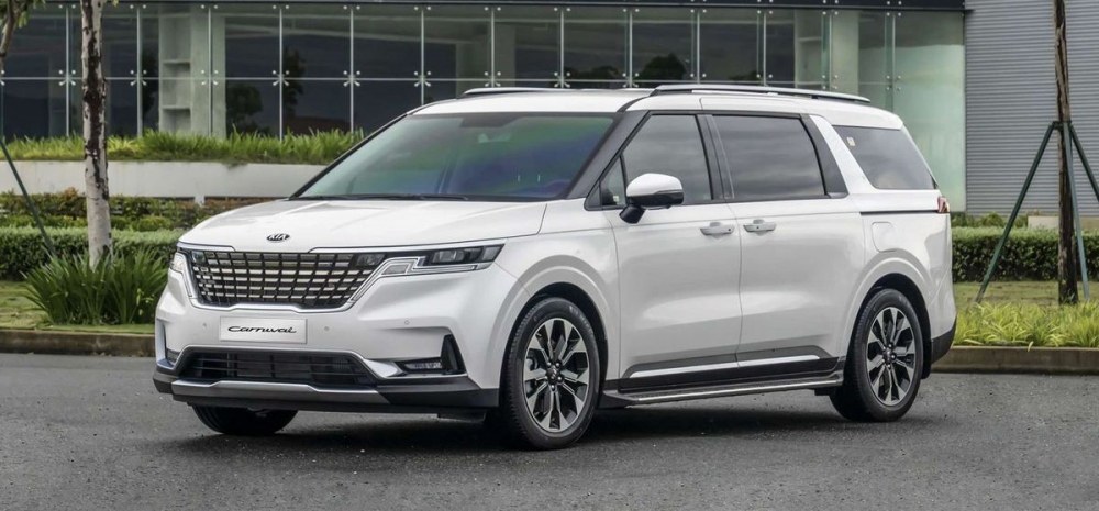 Kia Carnival 2023 hiện tại