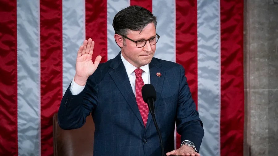Tân Chủ tịch Hạ viện Mỹ Mike Johnson (Ảnh: AP)
