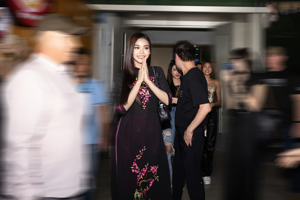Wahara, 28 is a Thai singer who was crowned as Miss Grand Thailand in 2022.