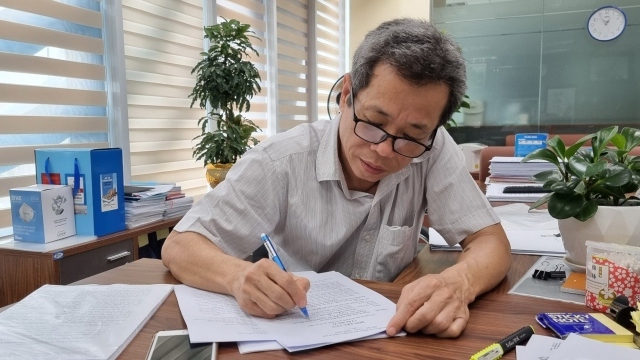 Ông Nguyễn Hồng Khanh 