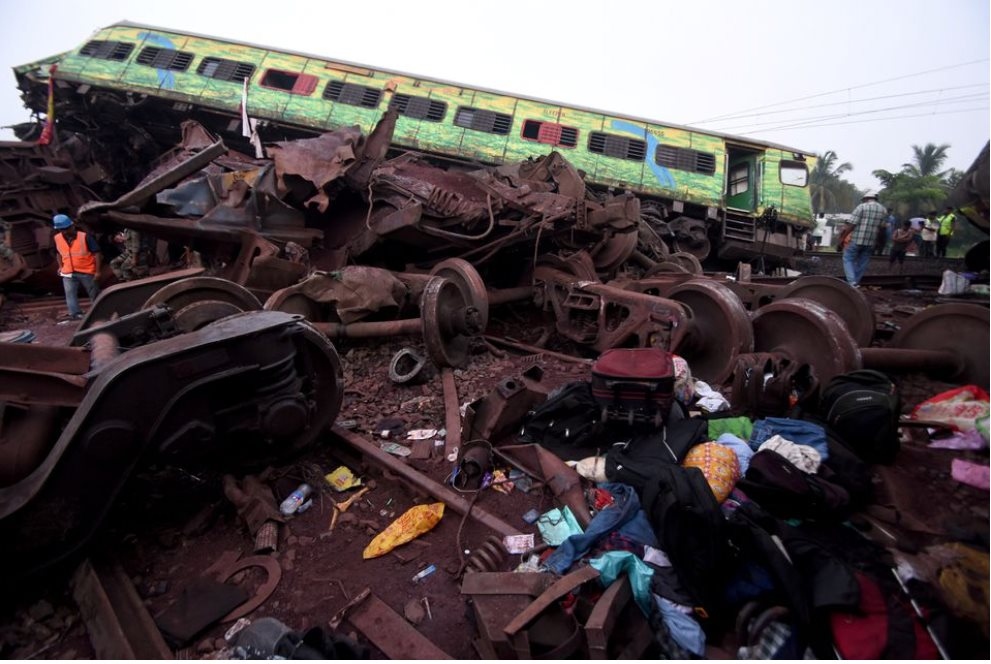 Ấn Độ thường xuyên xảy ra tai nạn tàu hỏa. (Ảnh: Reuters)