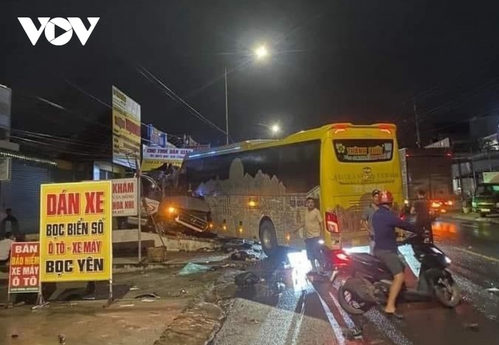 Vụ tai nạn nghiêm trọng tại tỉnh Đồng Nai vào rạng sáng 30/9/2023 trên Quốc lộ 20 làm 9 người thương vong