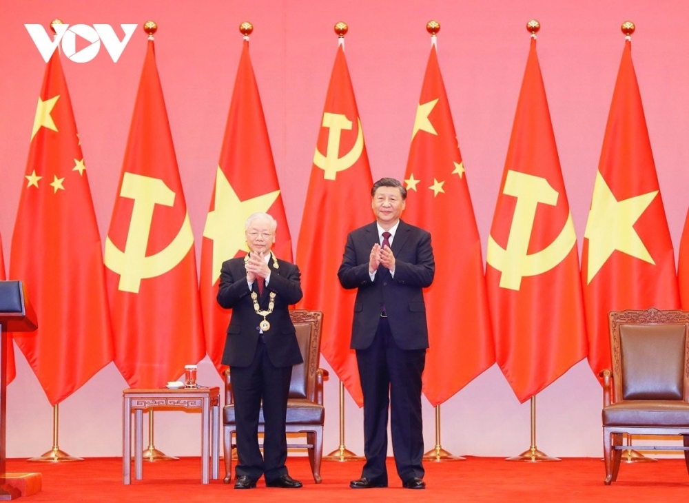 Tổng Bí thư Ban Chấp hành Trung ương ĐCS Việt Nam Nguyễn Phú Trọng và Tổng Bí thư Ban Chấp hành Trung ương ĐCS Trung Quốc, Chủ tịch nước CHND Trung Hoa Tập Cận Bình trong chuyến thăm chính thức nước Cộng hòa Nhân dân Trung Hoa từ ngày 30/10 đến ngày 1/11/2022. 