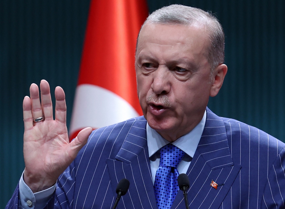 Tổng thống Thổ Nhĩ Kỳ Recep Tayyip Erdogan phát biểu tại một cuộc họp báo ở Ankara. (Ảnh: AFP)