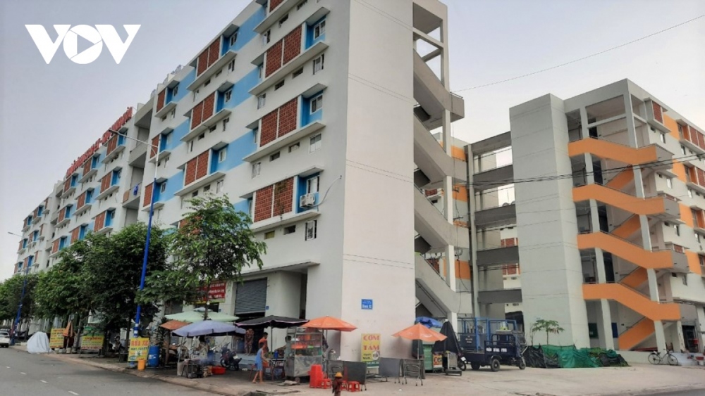 Nghịch lý đang tồn tại khi thị trường Hà Nội vốn “khát” căn hộ chung cư giá rẻ, một số nhà ở xã hội vẫn ế (Ảnh minh họa)