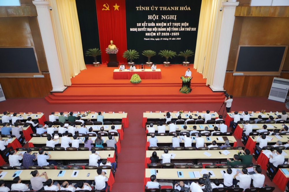 Tỉnh ủy Thanh Hóa tổ chức Hội nghị sơ kết giữa nhiệm kỳ thực hiện Nghị quyết Đại hội Đảng bộ tỉnh lần thứ 19, nhiệm kỳ 2020-2025. 