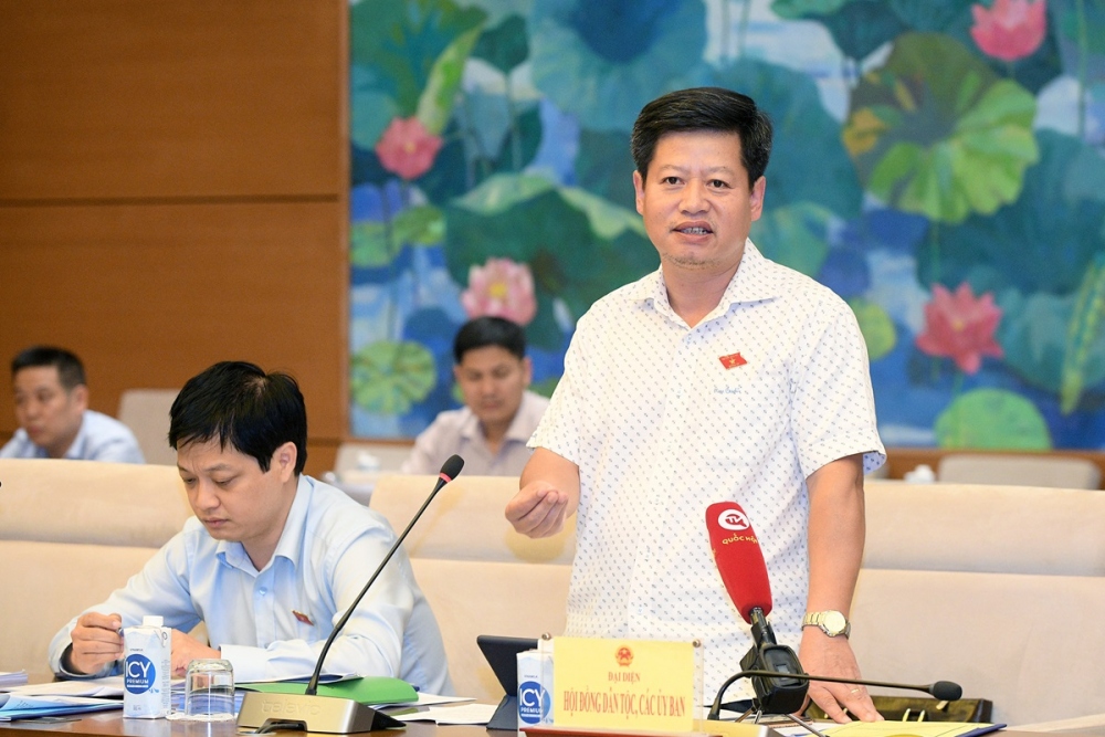 Đại biểu Vũ Tuấn Anh, Ủy viên thường trực Ủy ban Tài chính Ngân sách, Đoàn ĐBQH tỉnh Phú Thọ