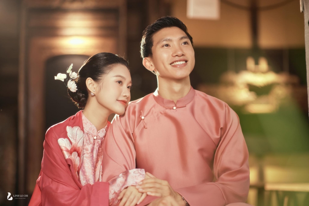 Đoàn Văn Hậu và Doãn Hải My là một trong những cặp đôi thu hút nhiều sự quan tâm trong cộng đồng hâm mộ bóng đá Việt Nam. (Ảnh: Linh Le Chi)
