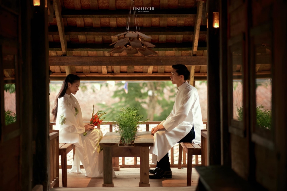 Trước khi tổ chức đám cưới, Đoàn Văn Hậu và Doãn Hải My đã có hơn 3 năm yêu nhau. (Ảnh: Linh Le Chi)