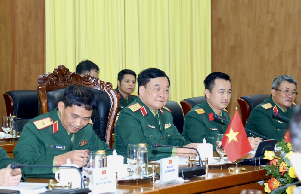 Thượng tướng Hoàng Xuân Chiến, Thứ trưởng Bộ Quốc phòng.