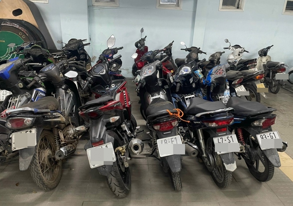 Tang vật thu giữ trong các vụ trộm do Lắm gây ra.