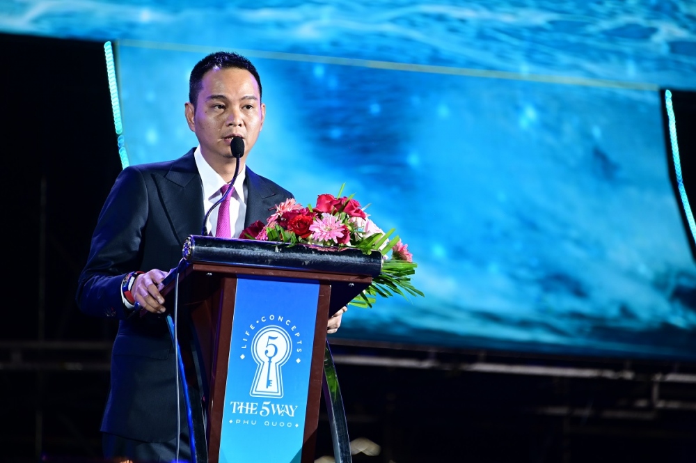Ông Nguyễn Đức Quang - Phó Tổng Giám đốc Kinh doanh và Marketing Vinhomes miền Trung &amp; miền Nam nhấn mạnh về tiềm năng vượt trội của The 5Way Phú Quốc - Life Concepts
