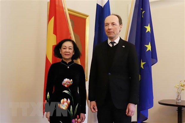 Thường trực Ban Bí thư Trương Thị Mai hội kiến Chủ tịch Quốc hội Phần Lan Jussi Halla-Aho.
(Ảnh: TTXVN)
