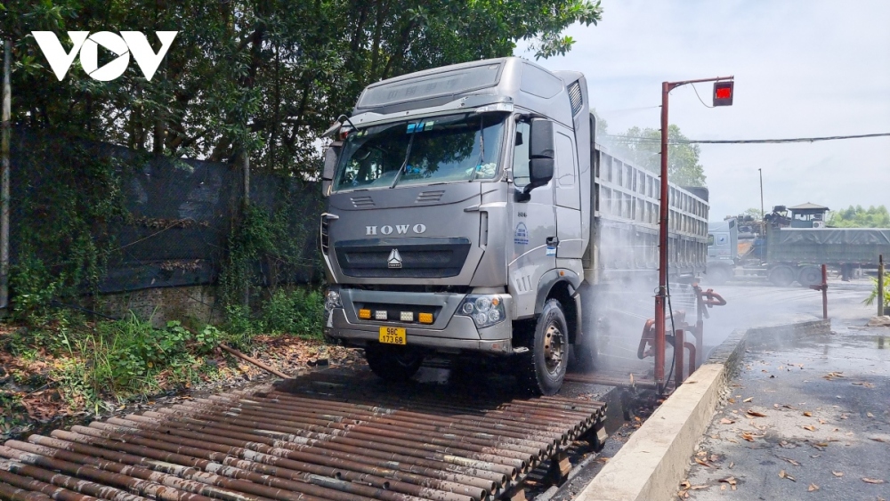 Công ty TNHH Dịch vụ và thương mại Hoàng Ninh tăng cường hệ thống rửa xe tự động