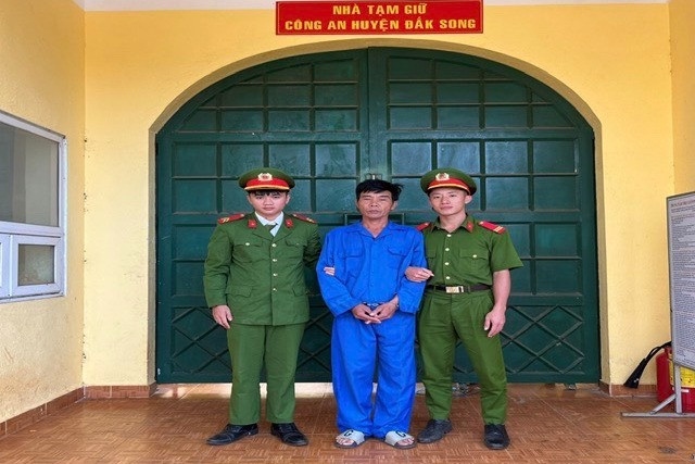 Đối tượng Nguyễn Văn Tâm tại Công an huyện Đắk Song. (Ảnh: CACC)