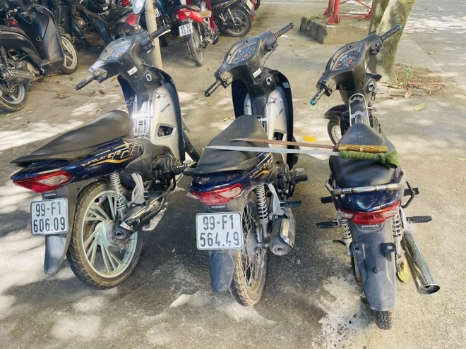 Các tang vật bị thu giữ