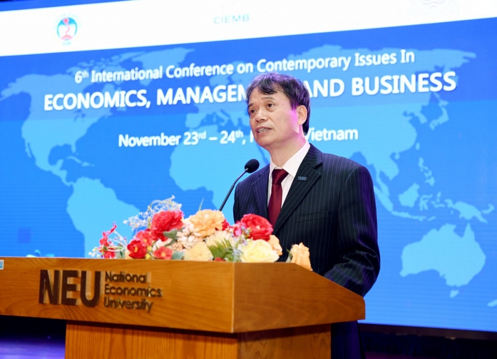 GS. TS. Phạm Hồng Chương, Hiệu trưởng Trường Đại học Kinh tế