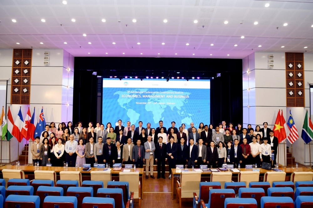 Hội thảo có sự tham dự của đông đảo các học giả trong nước và quốc tế