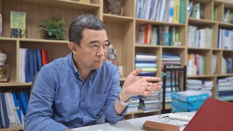 GS.TS Nguyễn Việt Anh, Trưởng Bộ môn Cấp Thoát nước, Viện trưởng Viện Khoa học kỹ thuật môi trường (Trường Đại học Xây dựng Hà Nội)