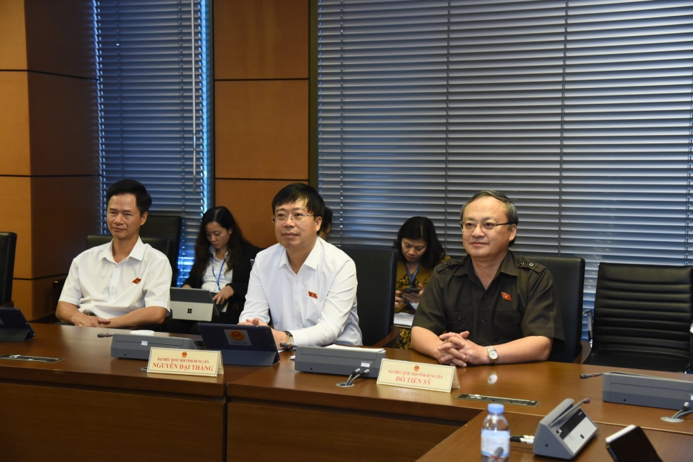 Đại biểu Quốc hộ thảo luận tổ về dự án Luật Tổ chức TAND (sửa đổi) tại Kỳ họp thứ 6