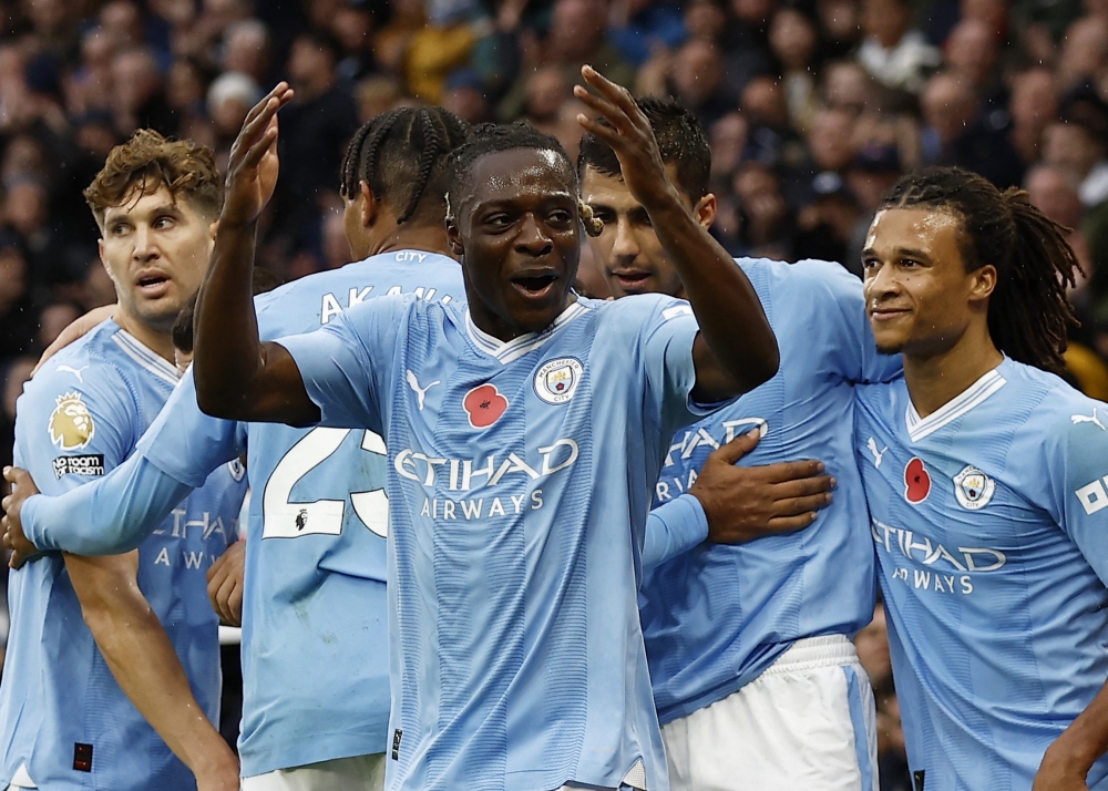 Man City thắng đậm Bournemouth (Ảnh: Reuters).