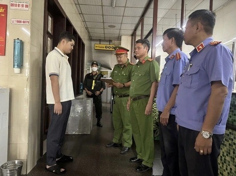 Bị can Lê Dương - Phó Giám đốc Công tyThành Bưởi (Ảnh: Công an tỉnh Đồng Nai)
