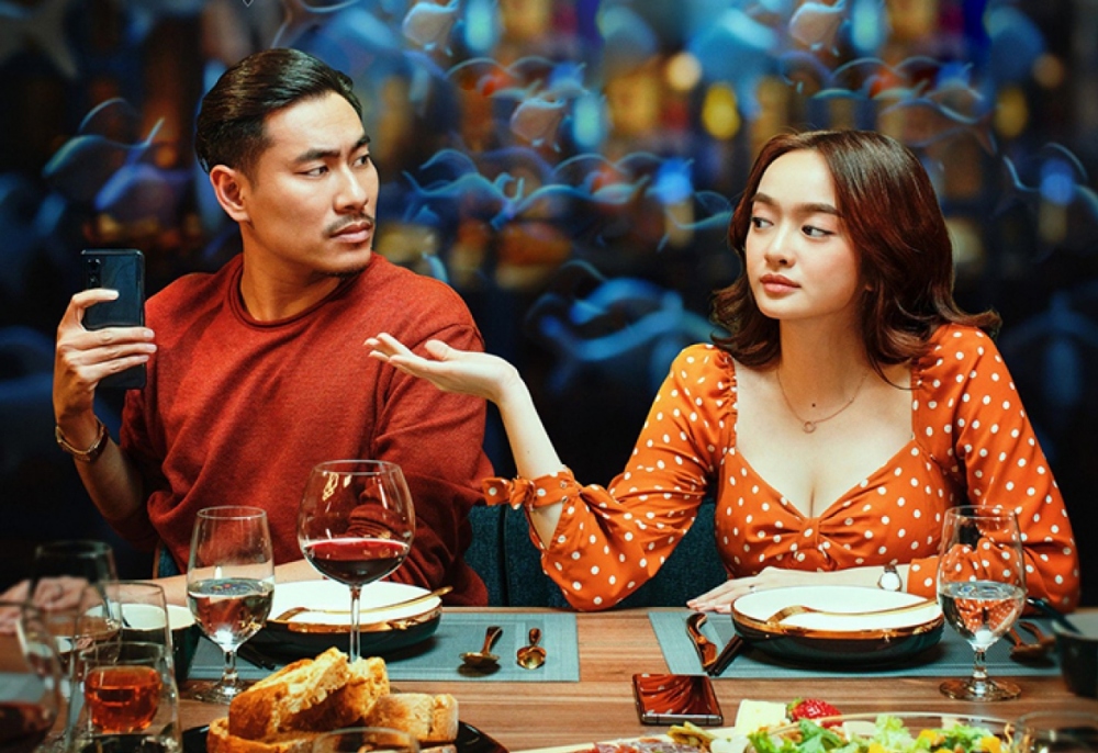 Năm 2020, Kaity Nguyễn tham gia bộ phim "Tiệc trăng máu". Dù ra mắt trong thời điểm thị trường phim điện ảnh ảm đạm do ảnh hưởng bởi đại dịch COVID-19 nhưng “Tiệc trăng máu” đã xuất sắc phá kỷ lục phim Em chưa 18 để lọt top 3 phim Việt có doanh thu phòng vé cao nhất.
