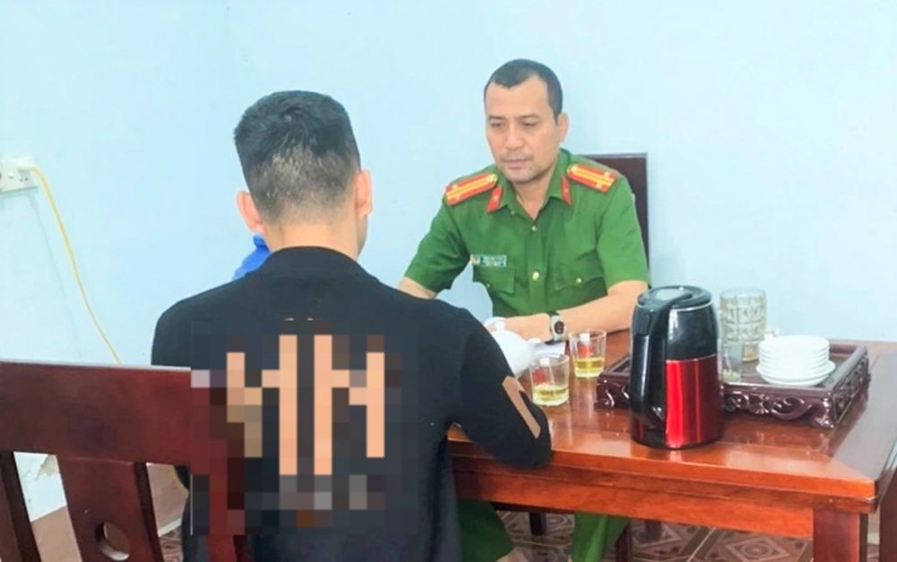 Anh N.T.V người bị đối tượng lừa đảo bằng hình thức nạp tiền làm nhiệm vụ.