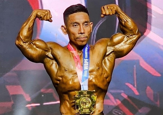 Pham Van Mach wins gold medal in the men's 55 kg event at the 2023 World Bodybuilding and Physique Sports Championships