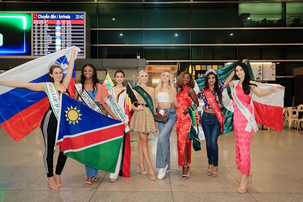 Dàn thí sinh Miss Earth 2023 đến Việt Nam