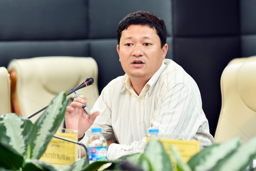 TS. Nguyễn Mạnh Hà, Giám đốc Trung tâm Bảo tồn thiên nhiên và phát triển phát biểu. Ảnh: Trần Hiệp