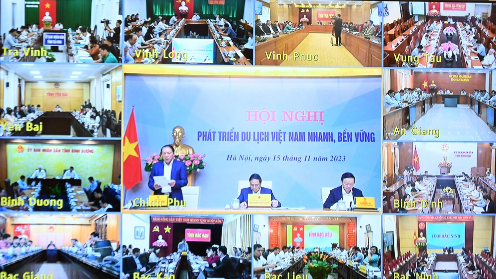 Hội nghị được tổ chức trực tiếp và trực tuyến