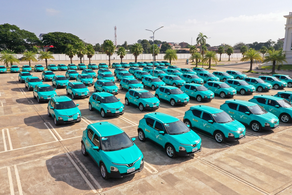 Dàn xe taxi điện Xanh SM tại sự kiện