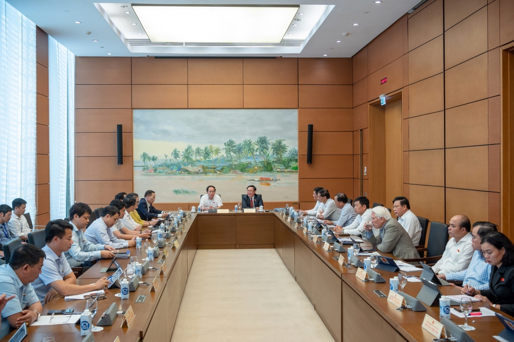 Chủ tịch Quốc hội Vương Đình Huệ: "Đóng BHXH 15 năm còn thấy có tương lai"