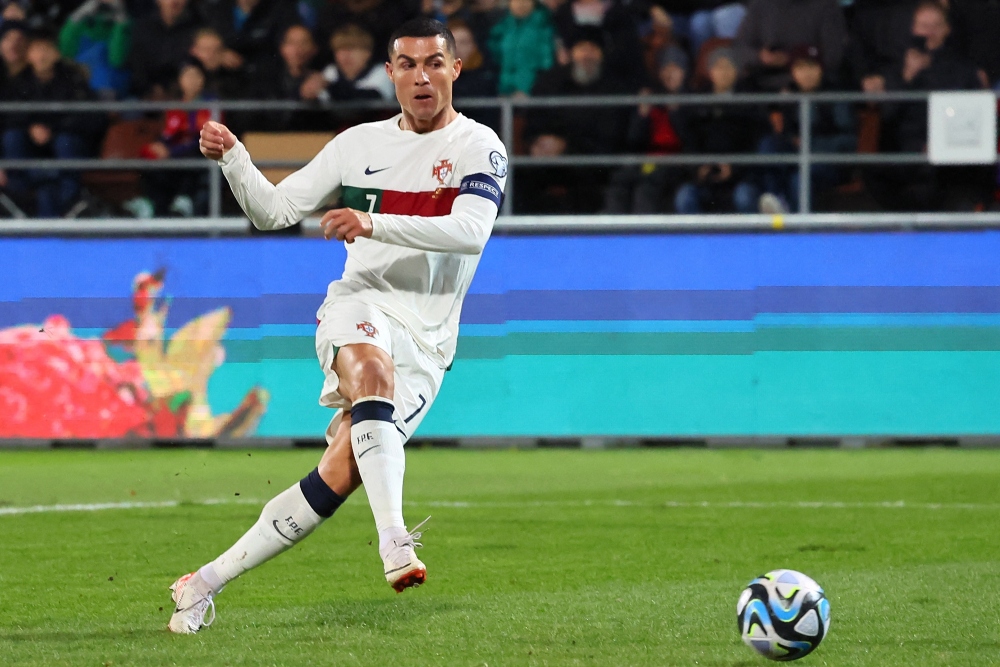 Chung cuộc, Cristiano Ronaldo và đồng đội ra về với chiến thắng 2-0 trước Liechtenstein.