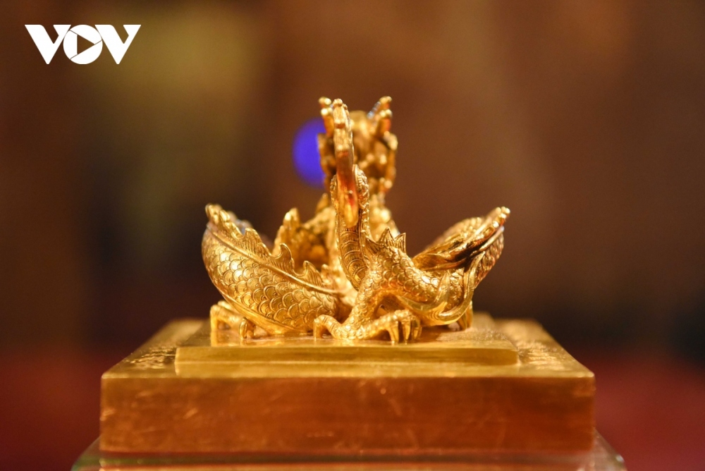On November 14 all sides agreed to carry out relevant legal processes and procedures for the repatriation of the seal back to Vietnam in accordance with the laws of both nations.