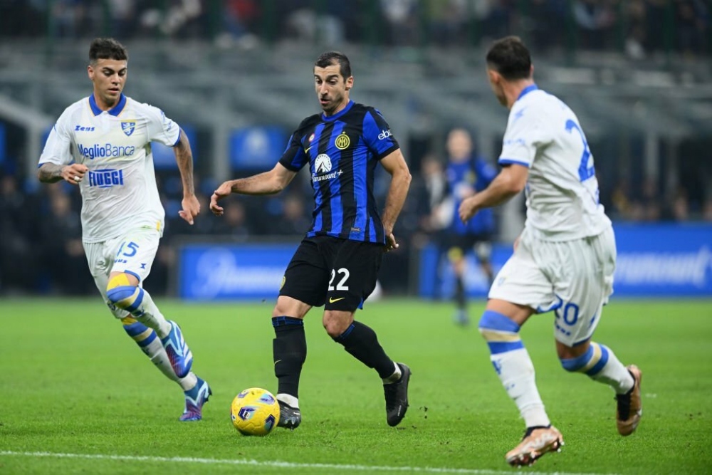Trước đối thủ bị đánh giá thấp hơn, Inter Milan nắm quyền chủ động trong phần lớn thời gian của hiệp 1.